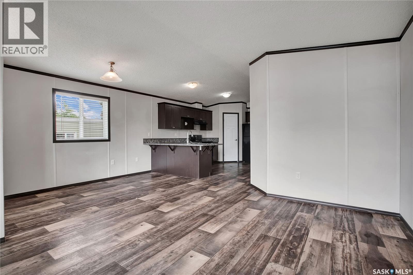 125 219 Grant STREET — photo 5