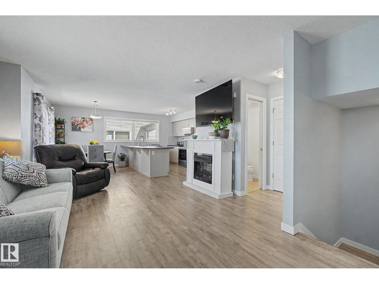 69 11 CLOVER BAR LN — photo 5