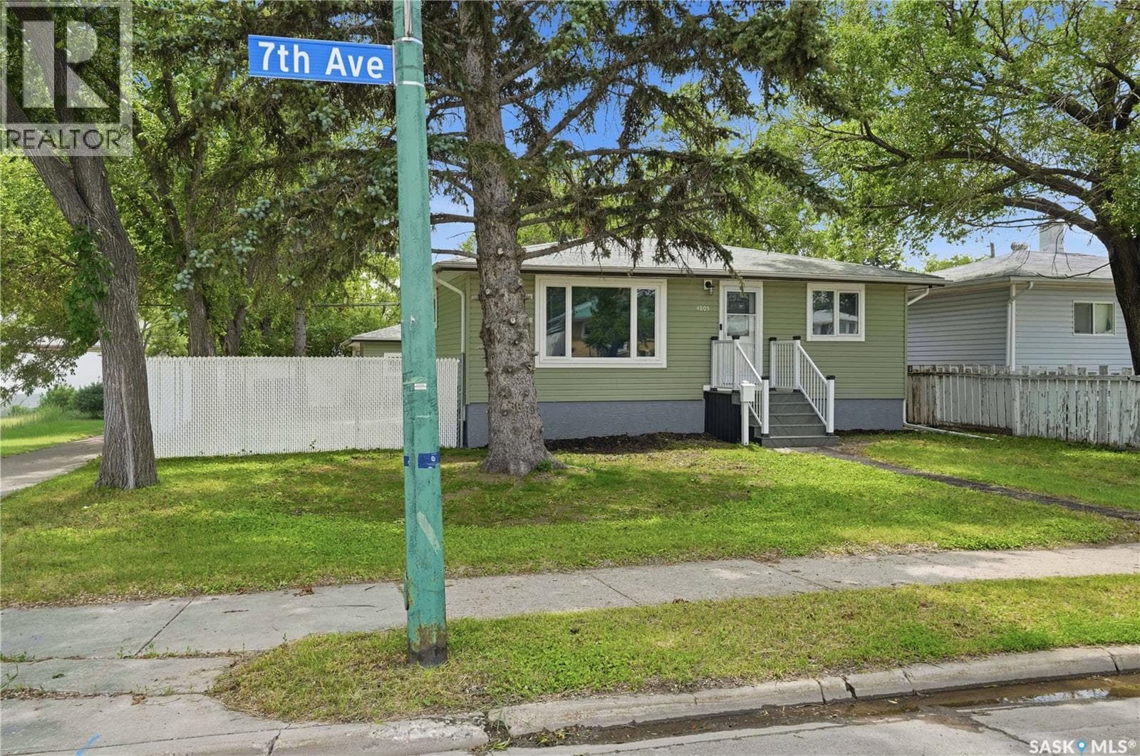 4805 7th AVENUE — photo 3