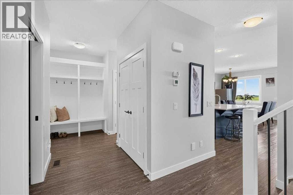 61 Hanson Lane NE — photo 4