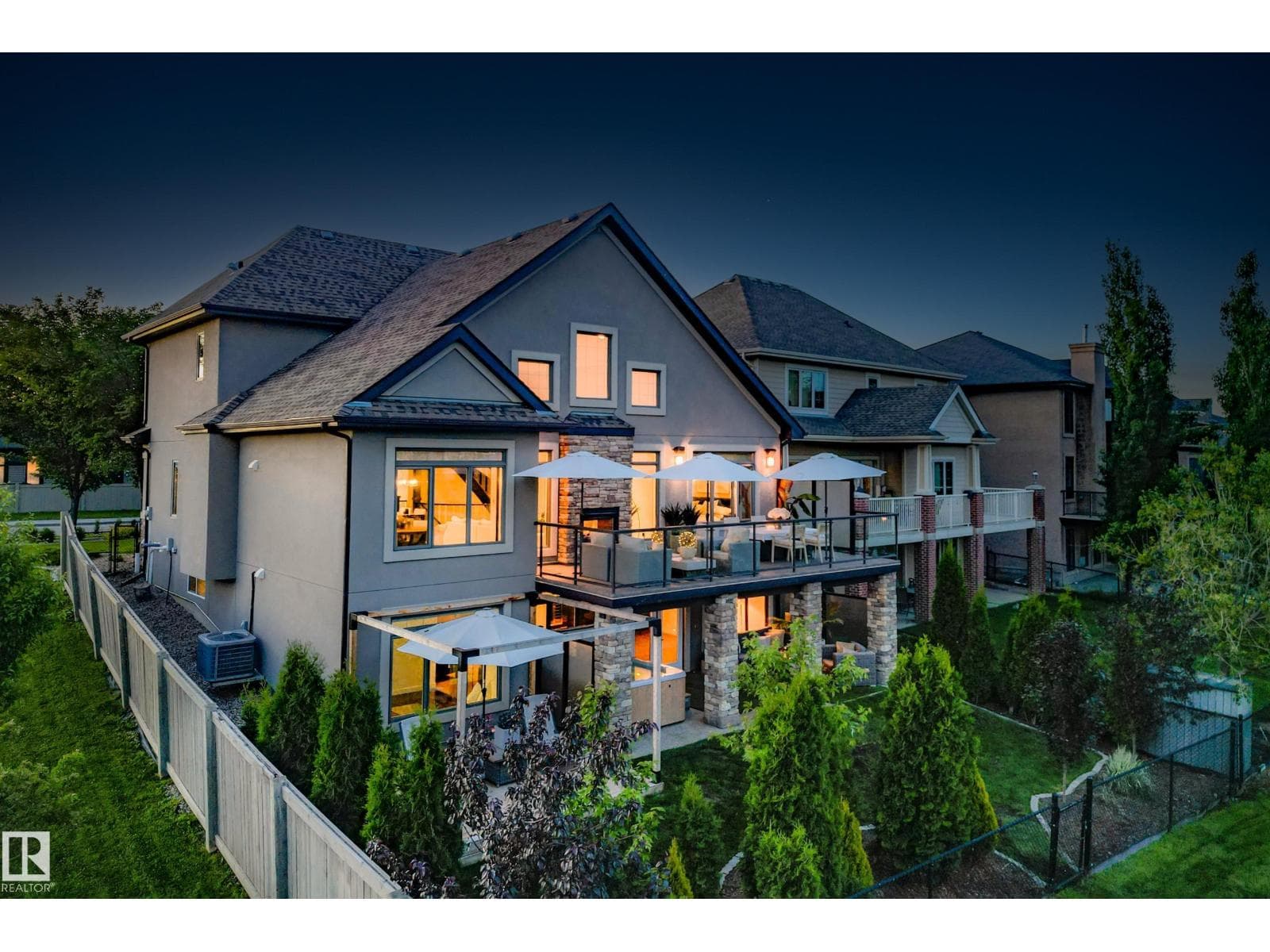 1121 ADAMSON DR SW — photo 2