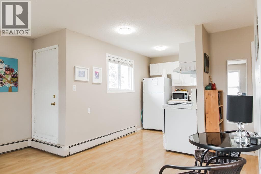 3208, 7201 Poplar Drive — photo 4