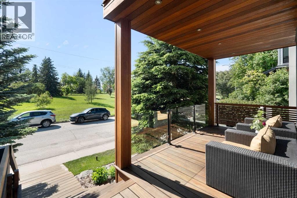 3610 4 Street SW — photo 4
