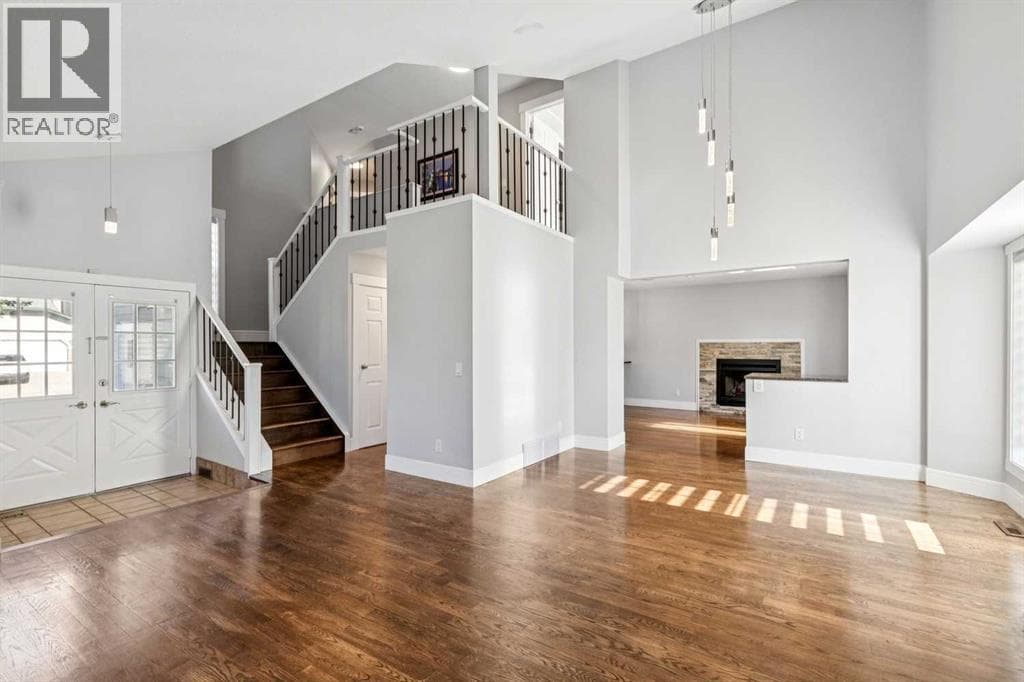 3 bed 4 bath single family at 79 Millside Crescent SW — $735,000 — photo 8