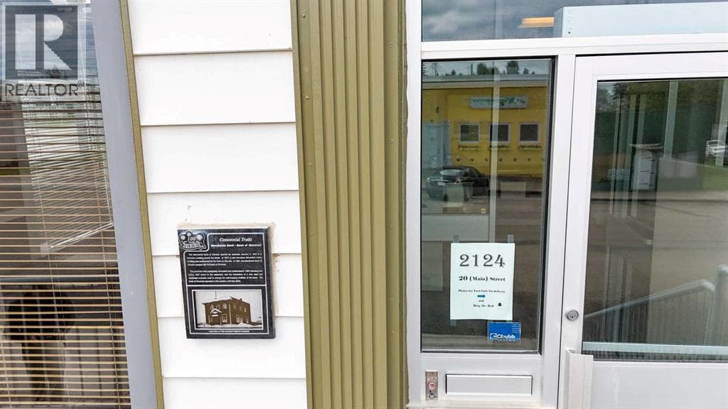 2124 20 Street — photo 4