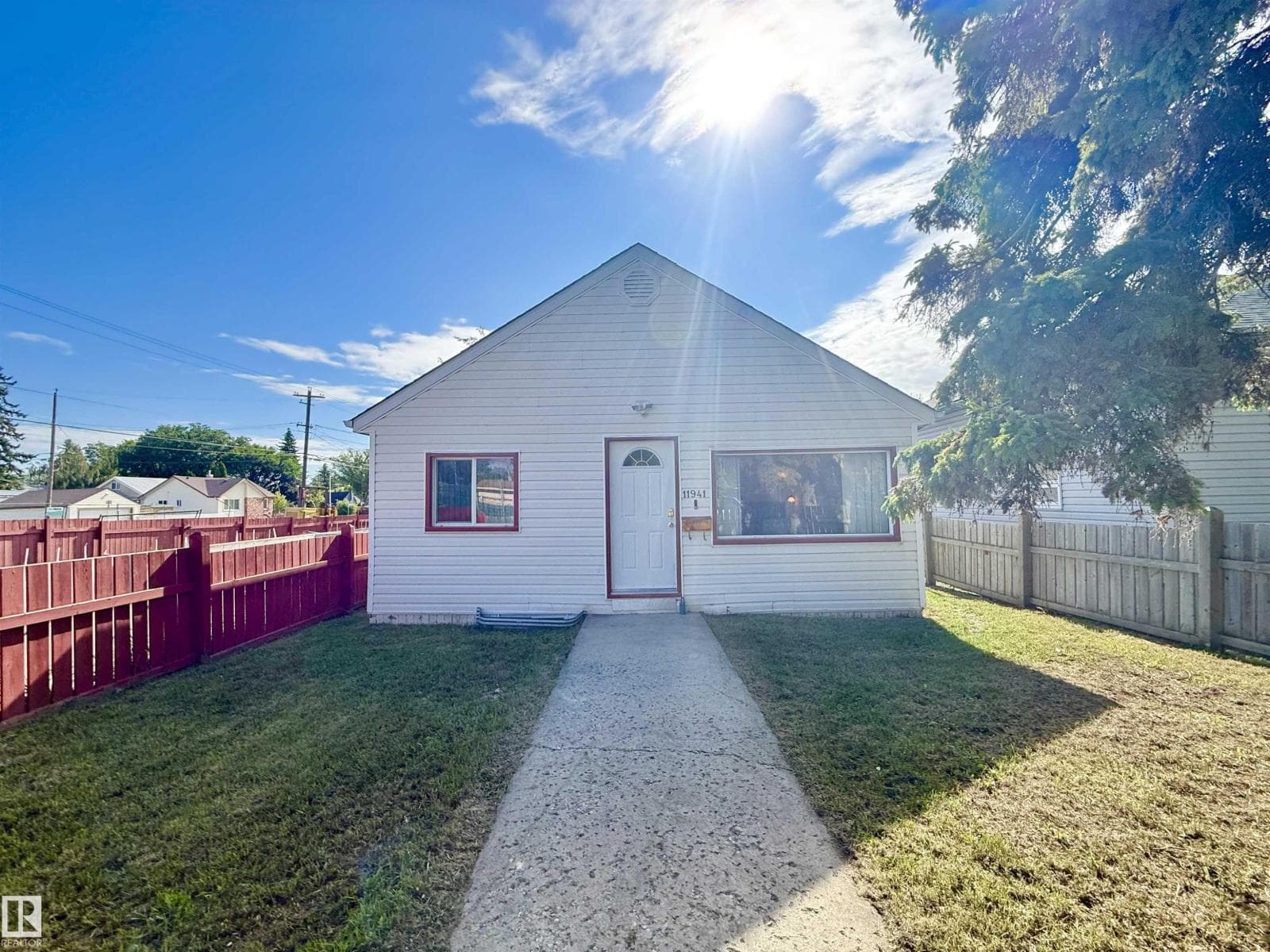 11941 78 ST NW