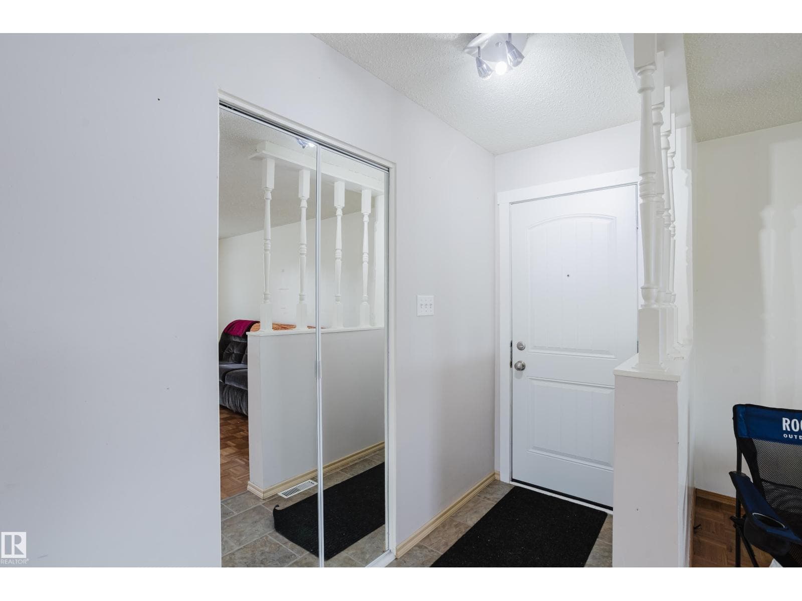 212 Homestead CR NW — photo 4