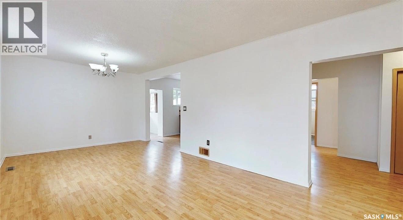 2160 Borden STREET — photo 5