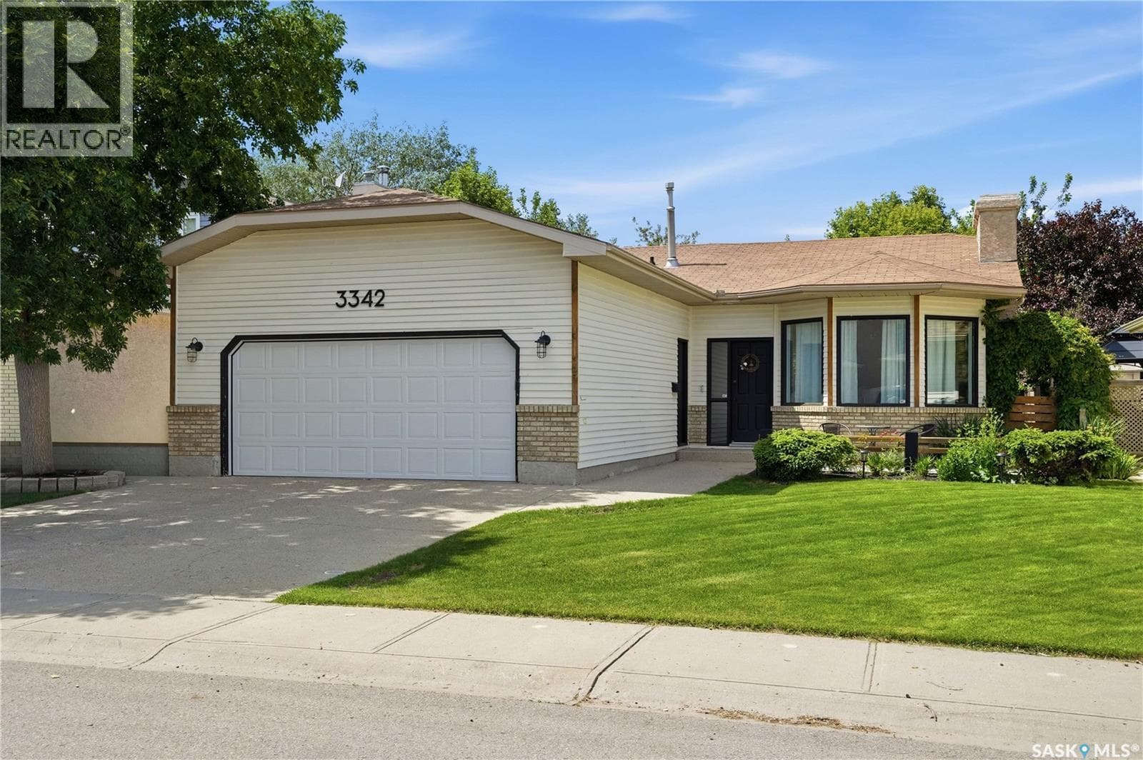 3342 Linden GROVE