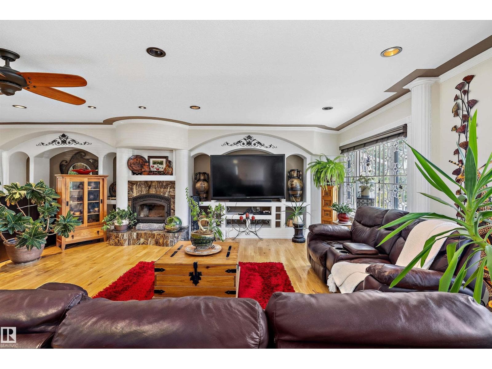 11124 110A AV NW NW — photo 5