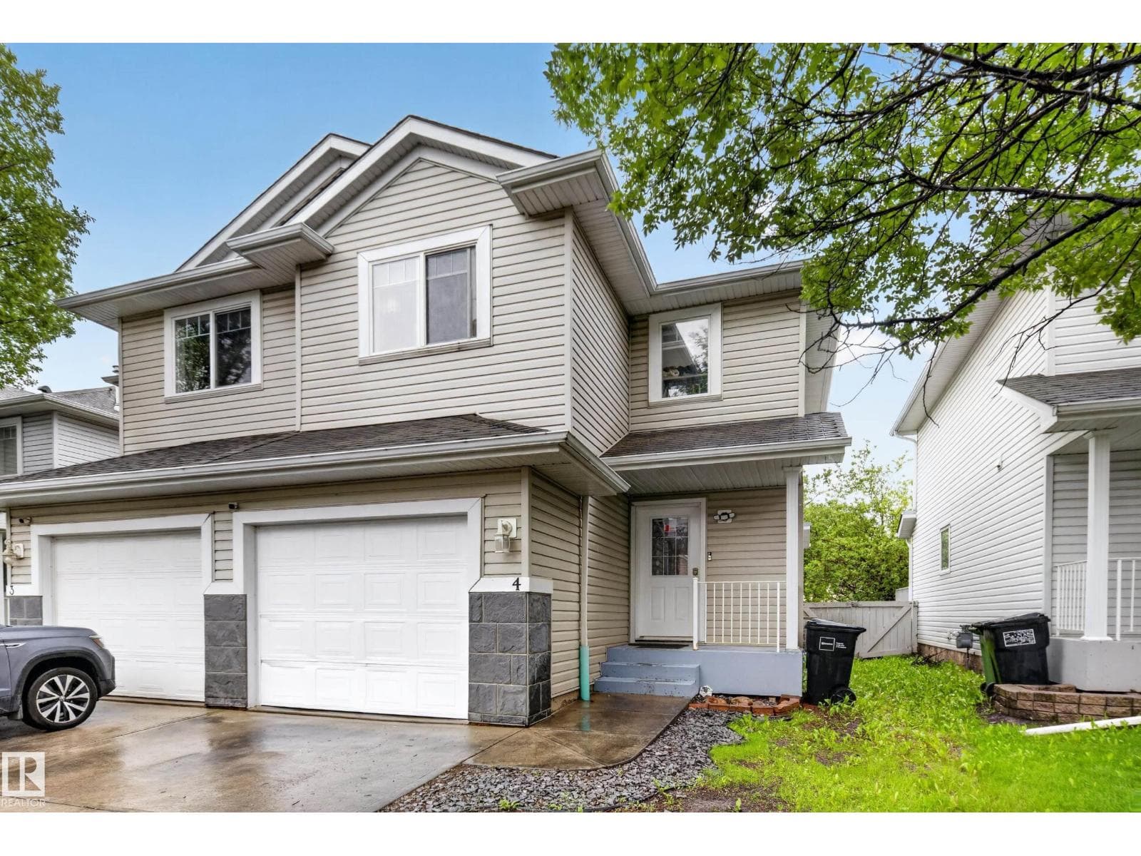 #4 4350 23 ST NW — photo 3