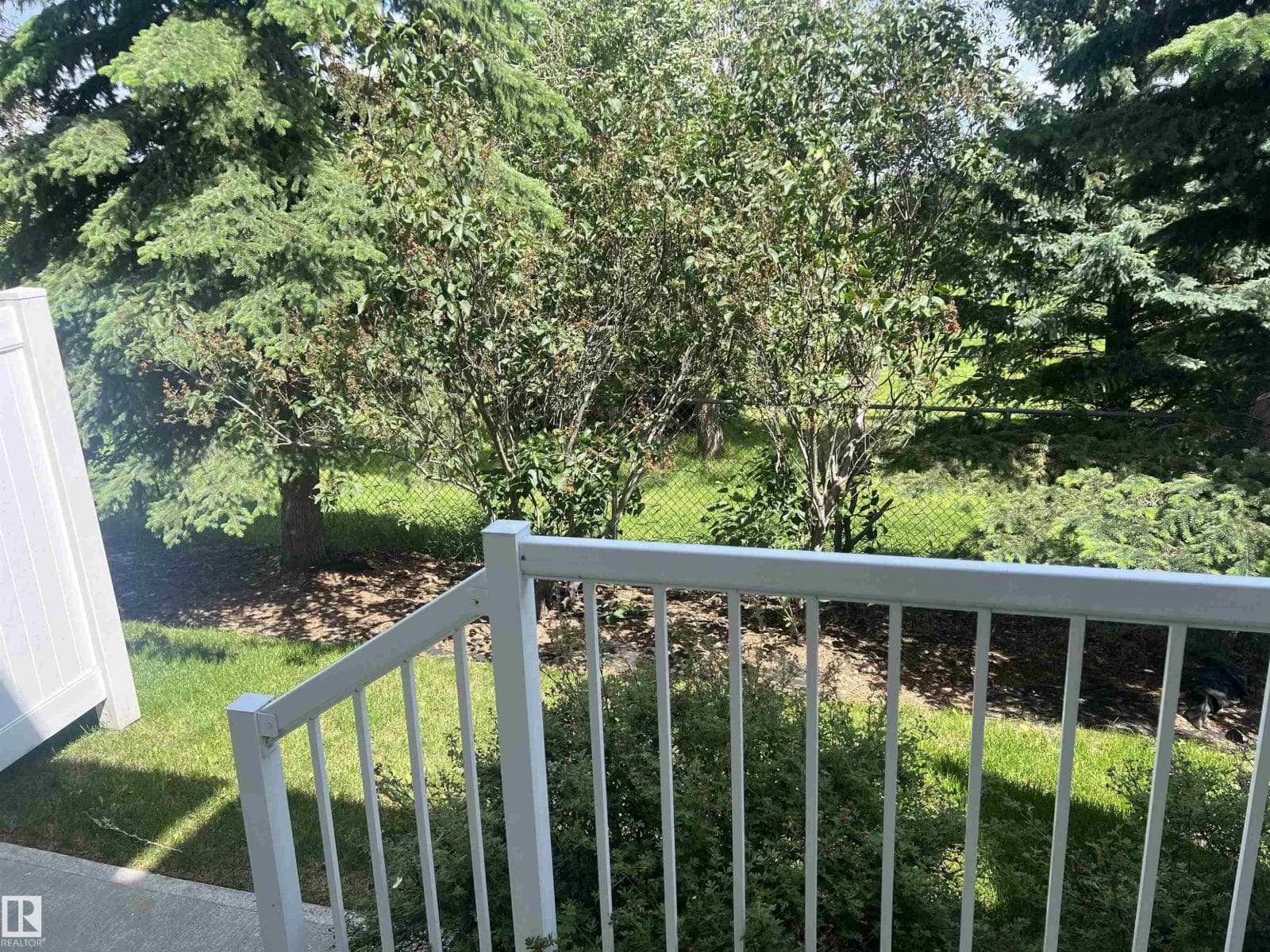 #18 6032 38 AV NW — photo 5