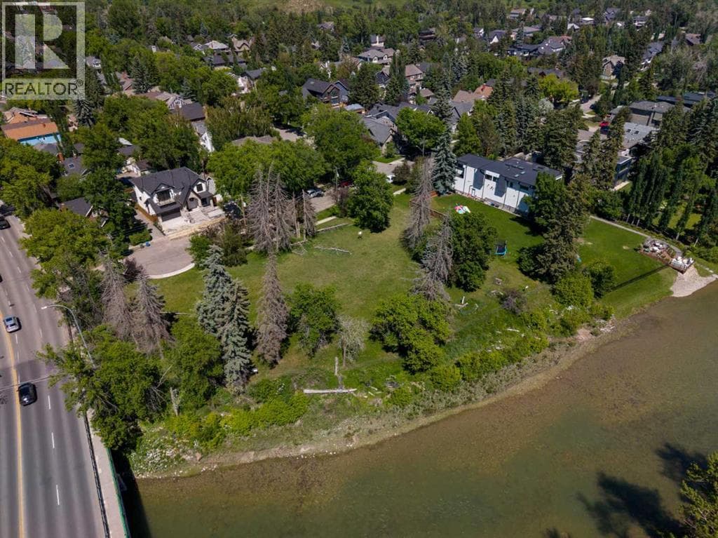409 40 Avenue SW — photo 3