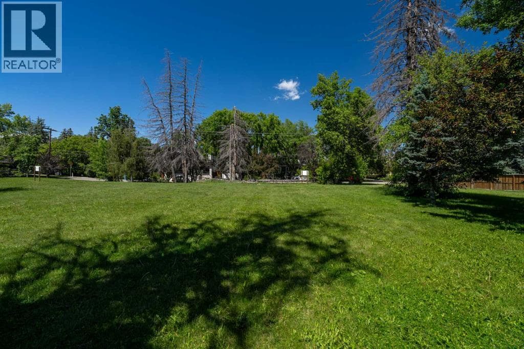 409 40 Avenue SW — photo 5