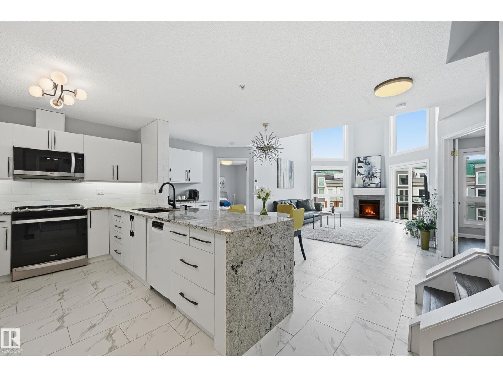 501 7905 96 ST NW