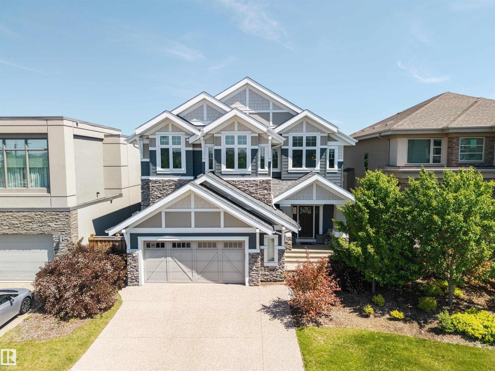 1305 HAINSTOCK WY SW