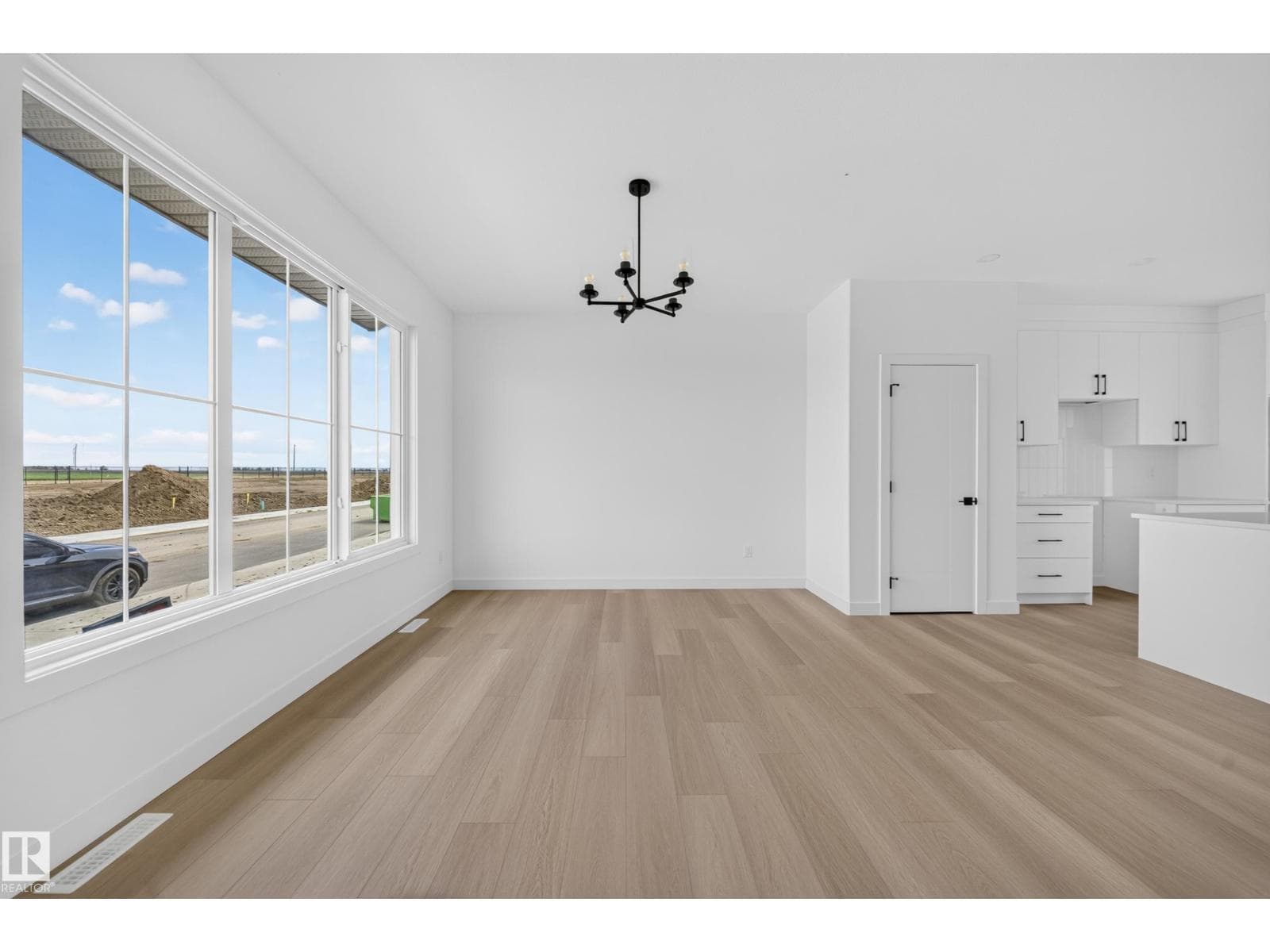 534 Ashgrove Circle — photo 4