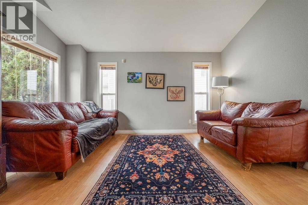 260 Red Crow Boulevard W — photo 5