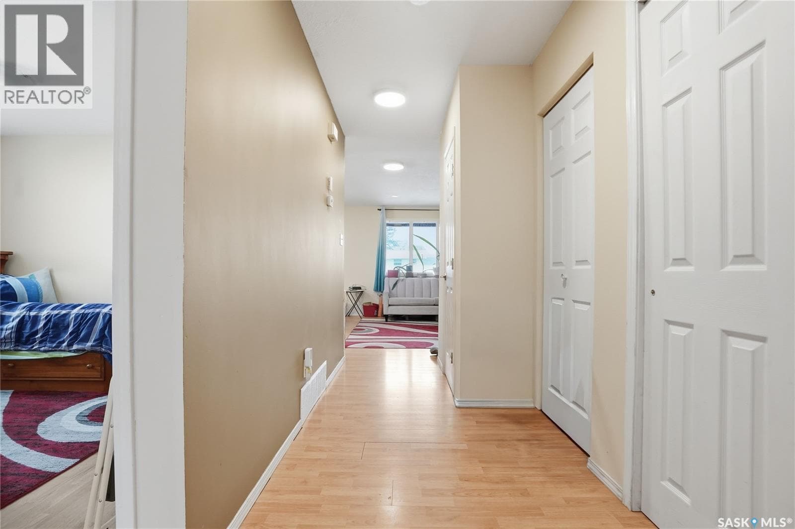 222 V AVENUE S — photo 2