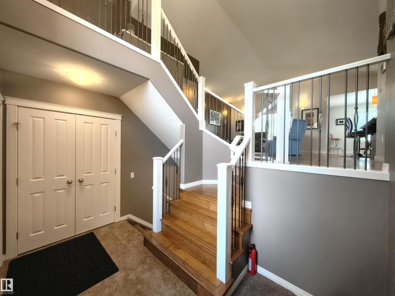 3901 44A AV — photo 3