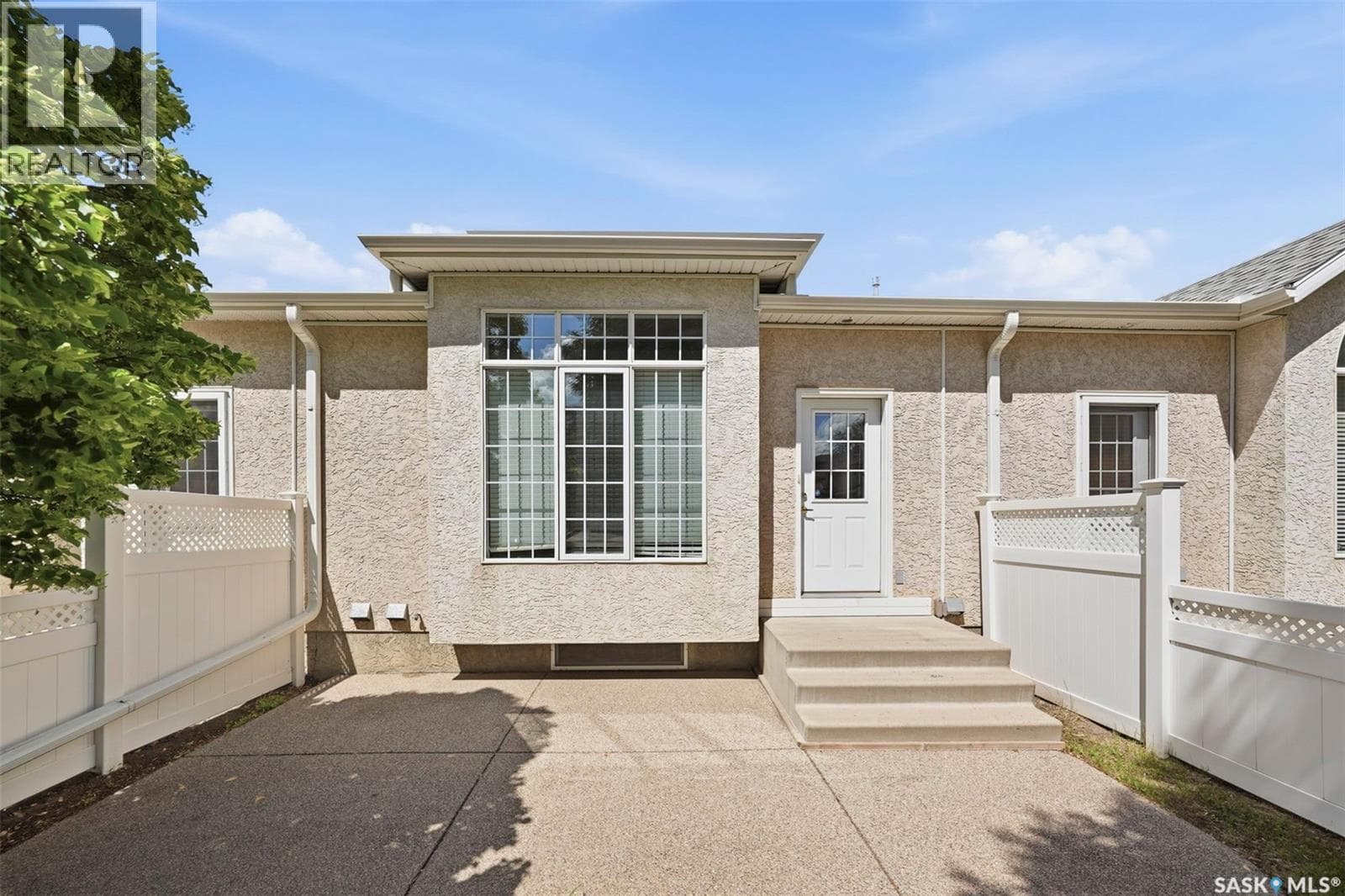 446 Perehudoff CRESCENT