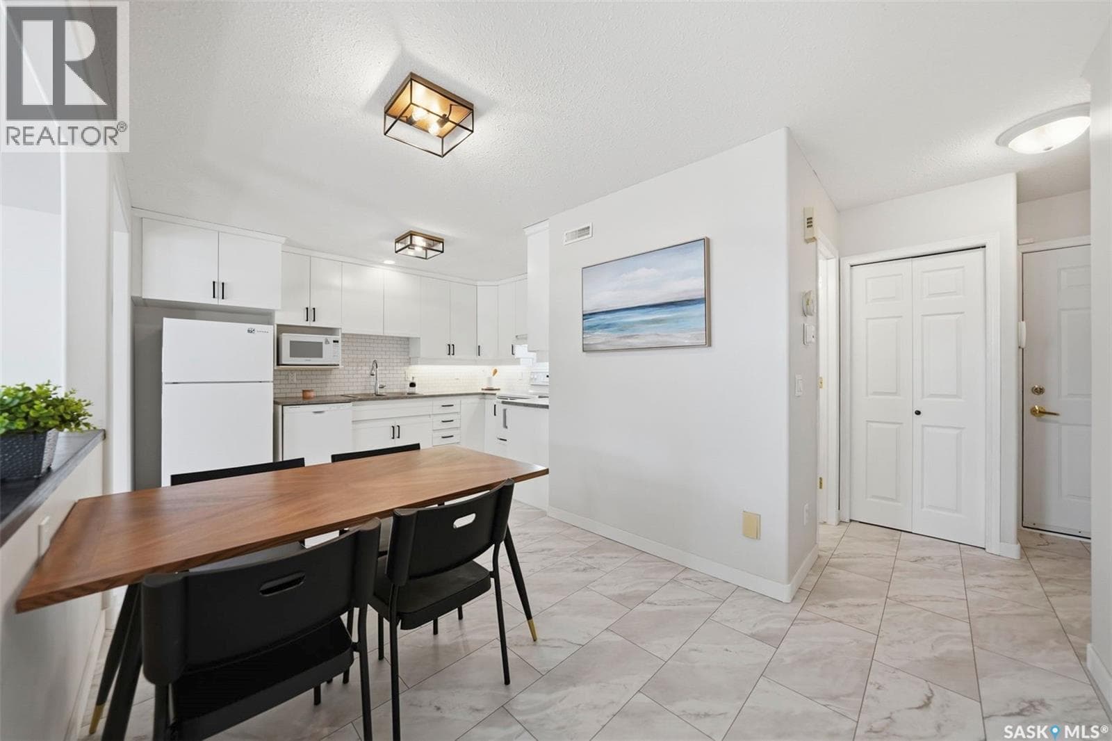 3 bed 4 bath single family at 446 Perehudoff CRESCENT — $414,900 — photo 11