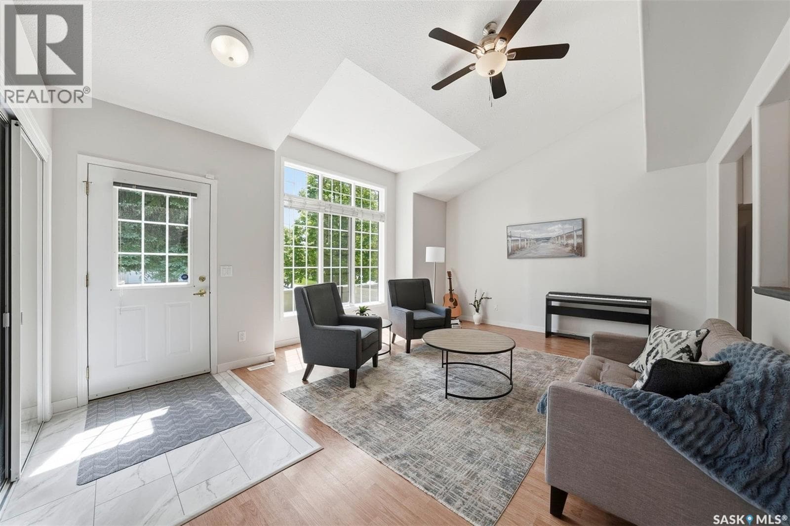 446 Perehudoff CRESCENT — photo 4