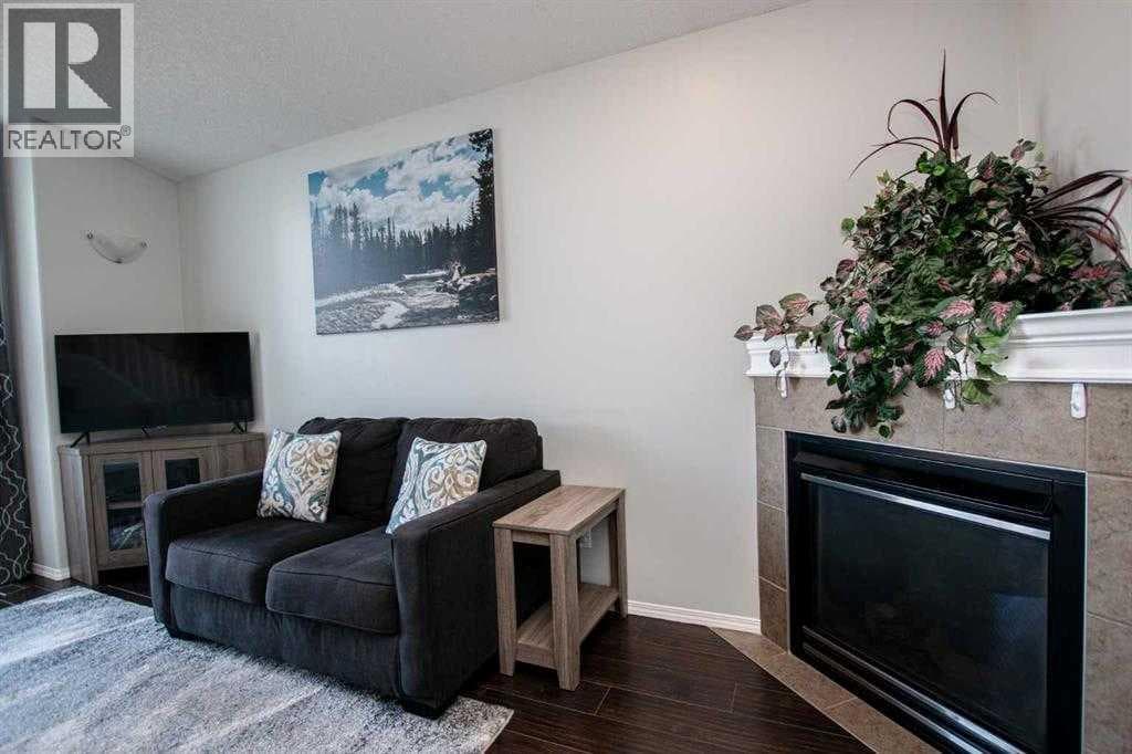 6613 97 Street — photo 3