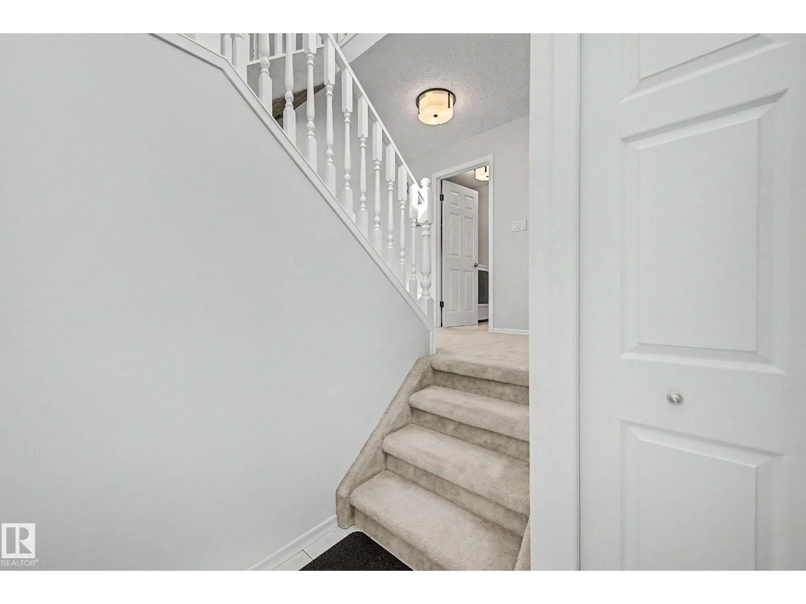 16 Whiteoaks ES — photo 4