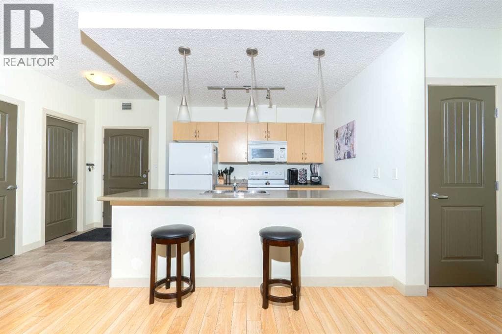 107, 136D Sandpiper Road — photo 4