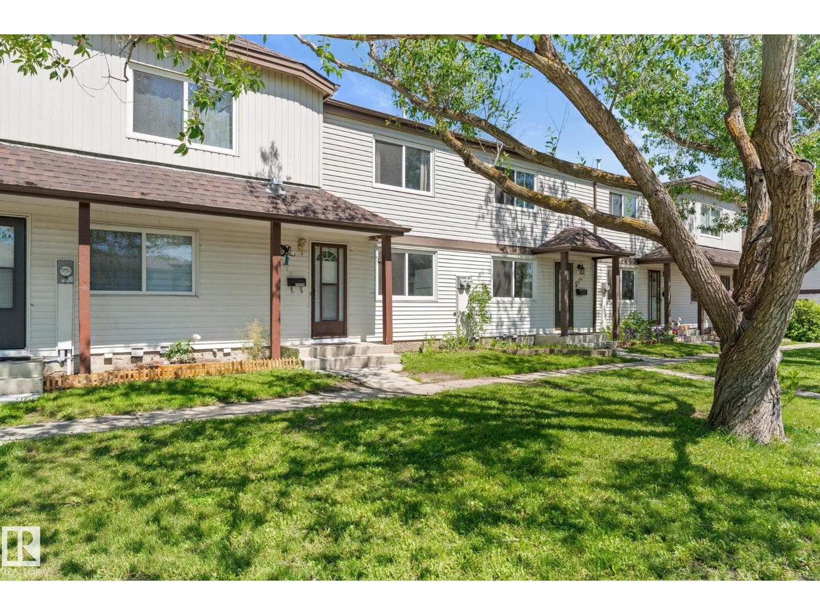 5410 146 AV NW — photo 2