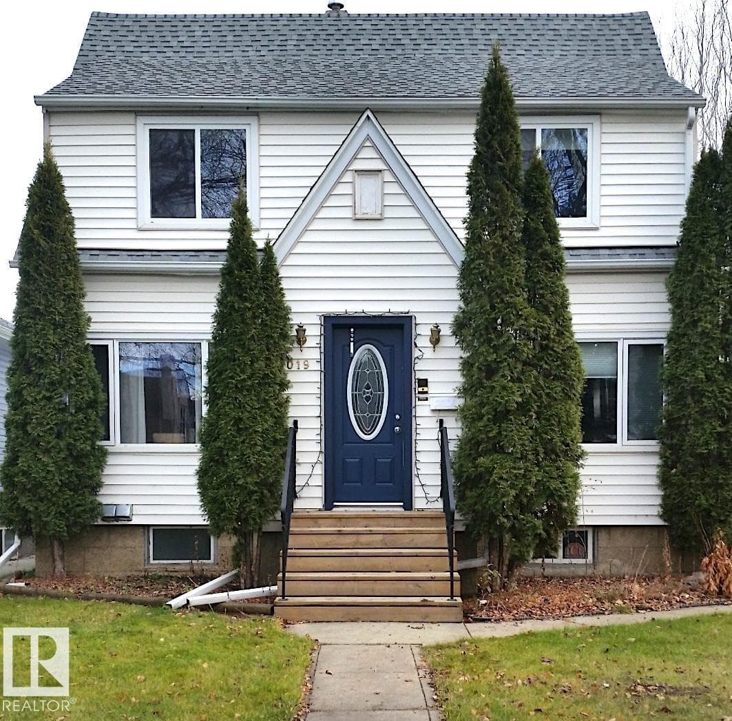 11019 126 ST NW