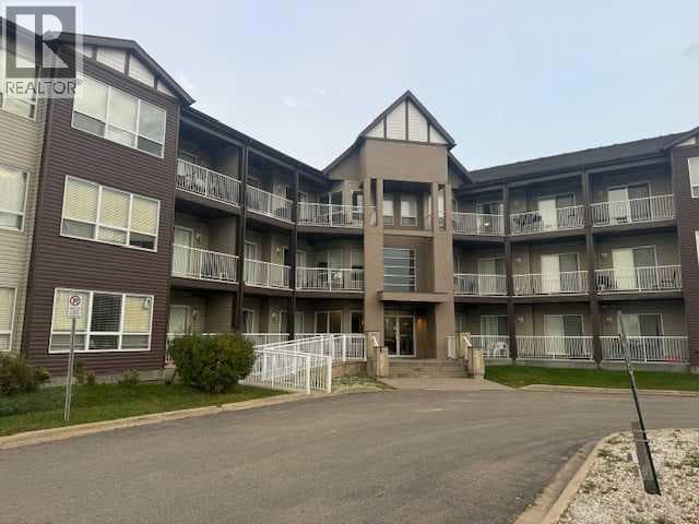 304, 290 Plamondon Drive