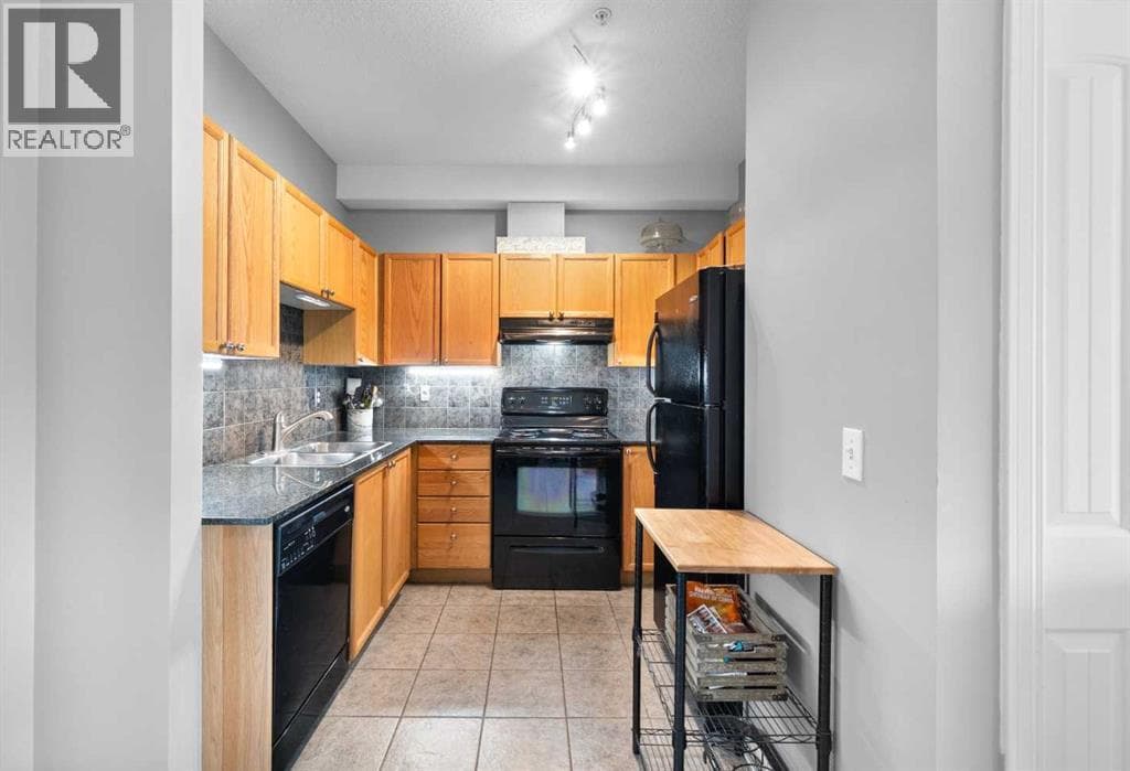 2 bed 1 bath single family at 220, 8 Prestwick Pond Terrace SE — $255,000 — photo 11