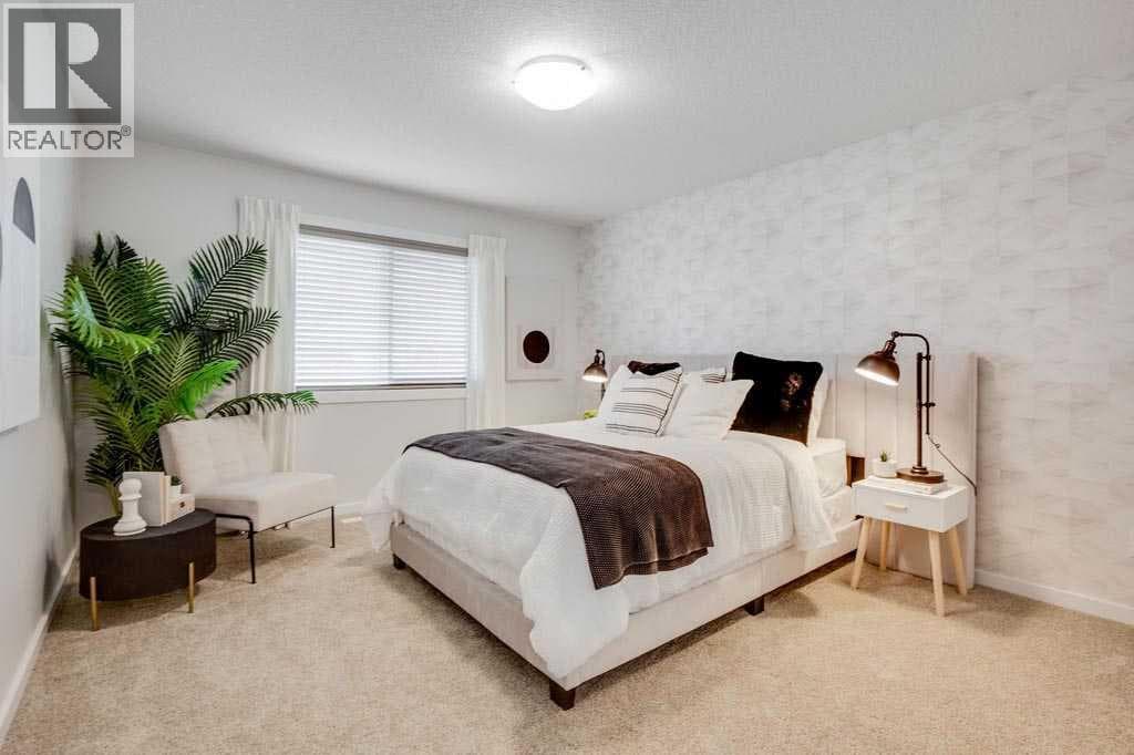 3 bed 3 bath single family at 102 Rochester Crescent NW — $814,900 — photo 11