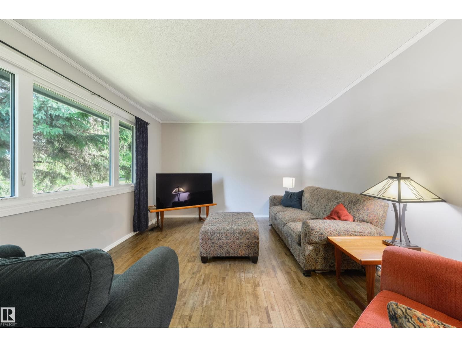 122 BROOKWOOD DR — photo 5