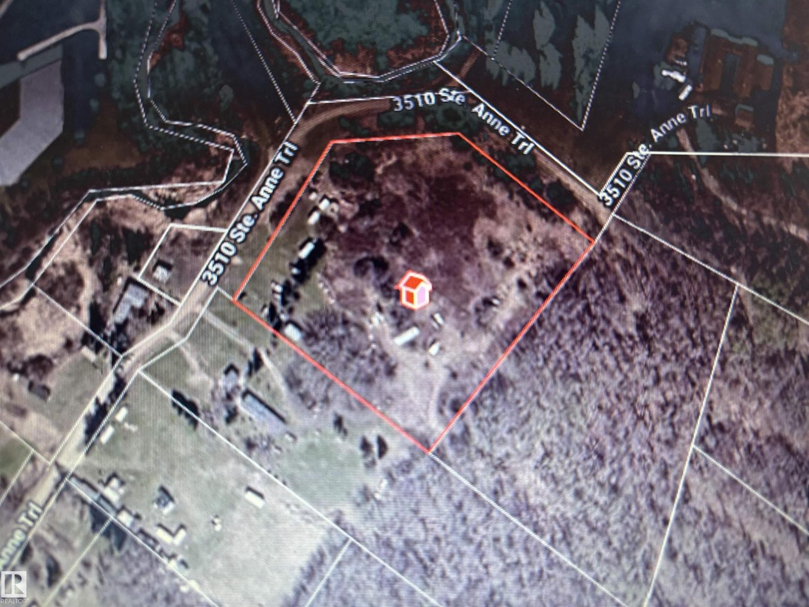 #213 3510 STE. ANNE TR — photo 2