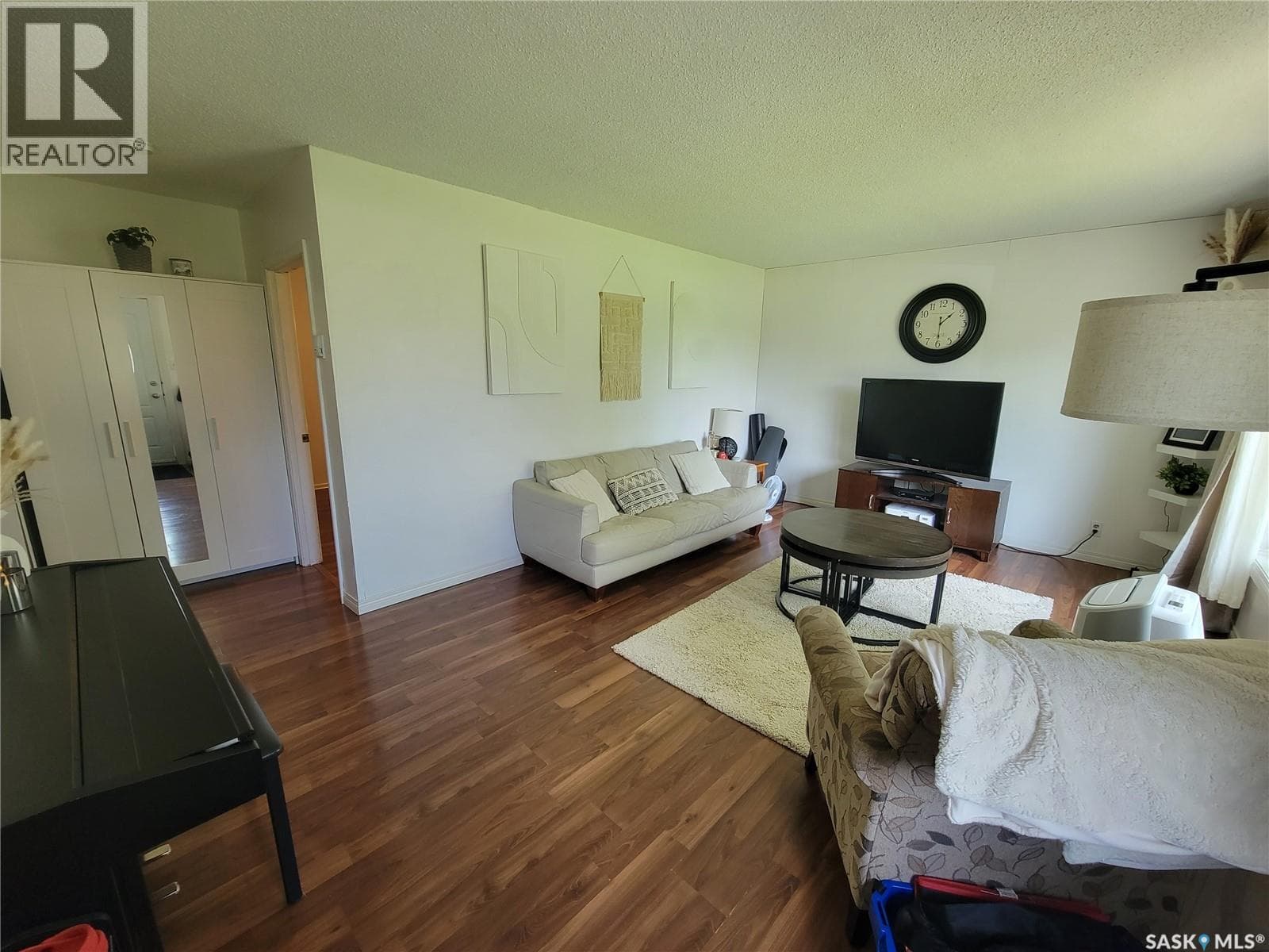 214 5th STREET — photo 3