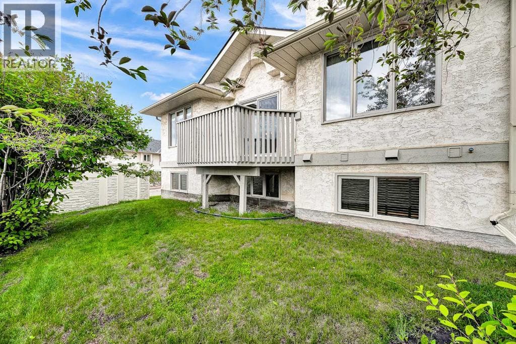 8 Edgepark Villas NW — photo 3