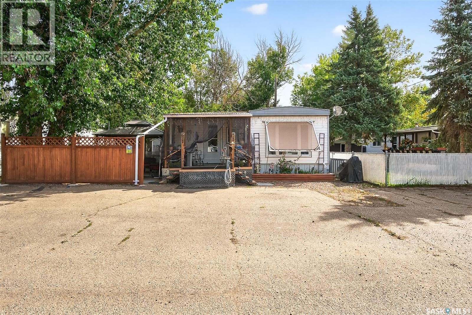 #B19       1455 9th AVENUE NE