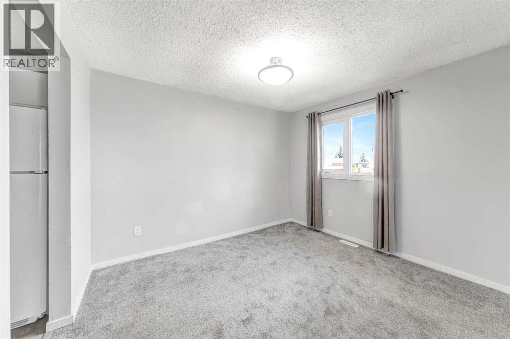 8, 5219 57 Street — photo 5