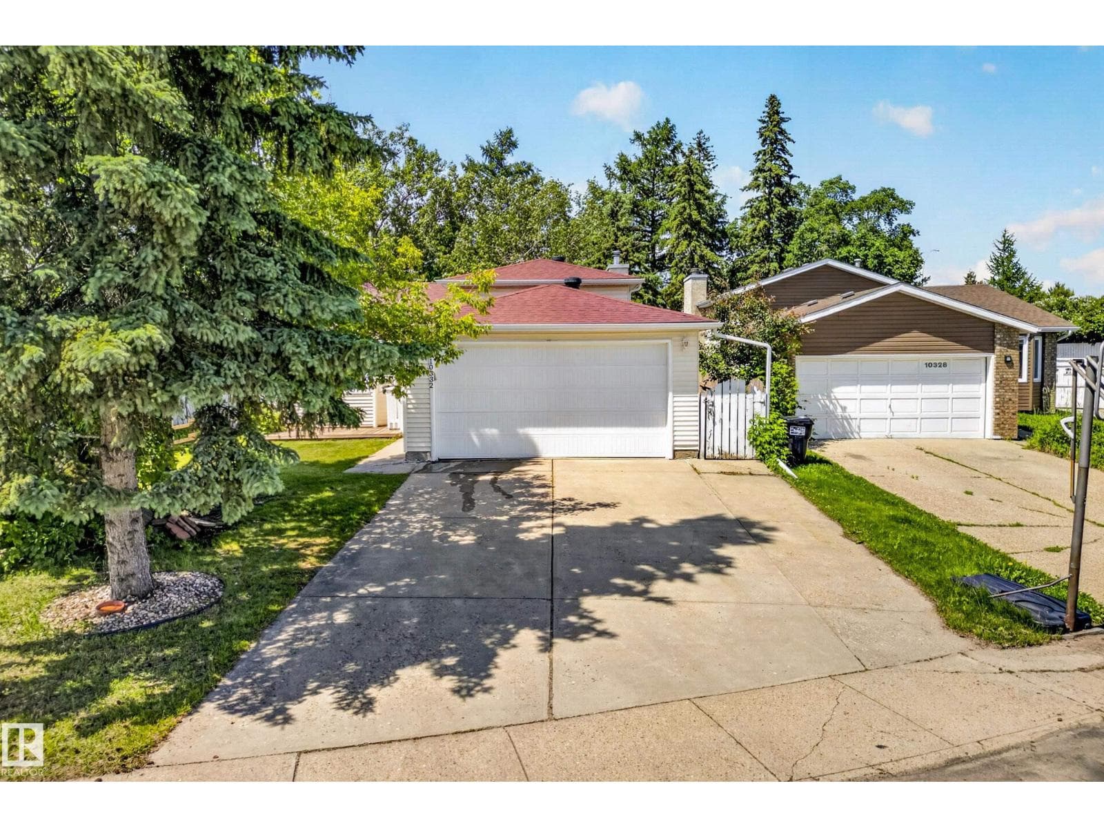 10332 21 AV NW — photo 3
