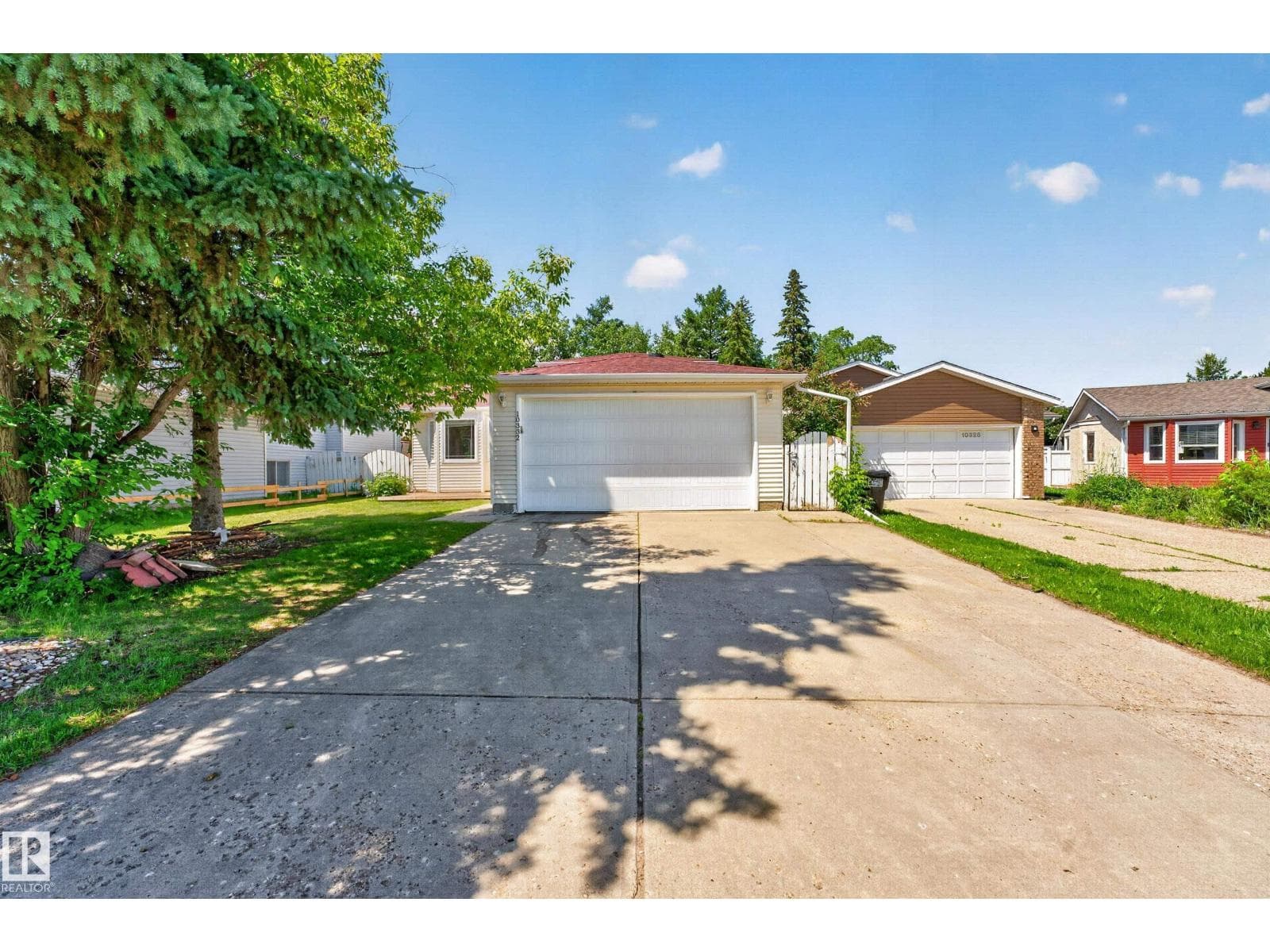 10332 21 AV NW — photo 5