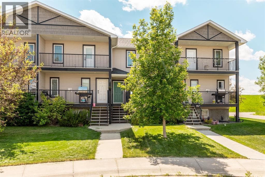 2, 3814 Sundance Close Close