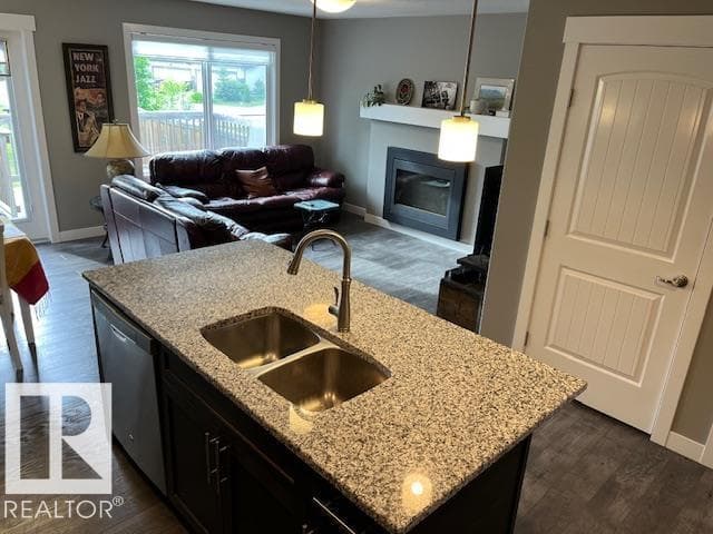 138 REED PL — photo 3