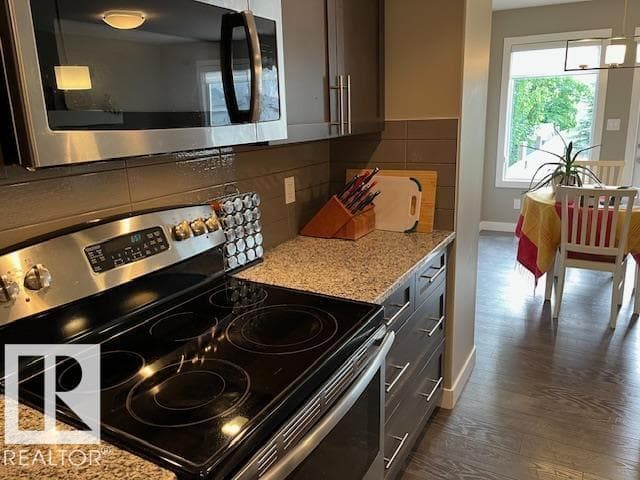 138 REED PL — photo 4