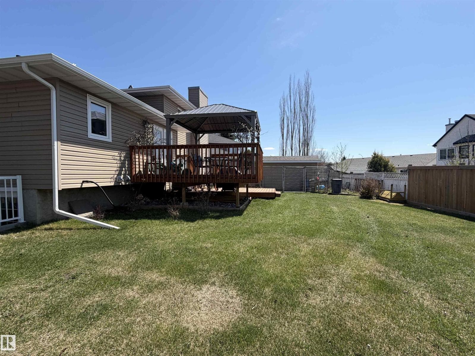 4515 56A AV — photo 3