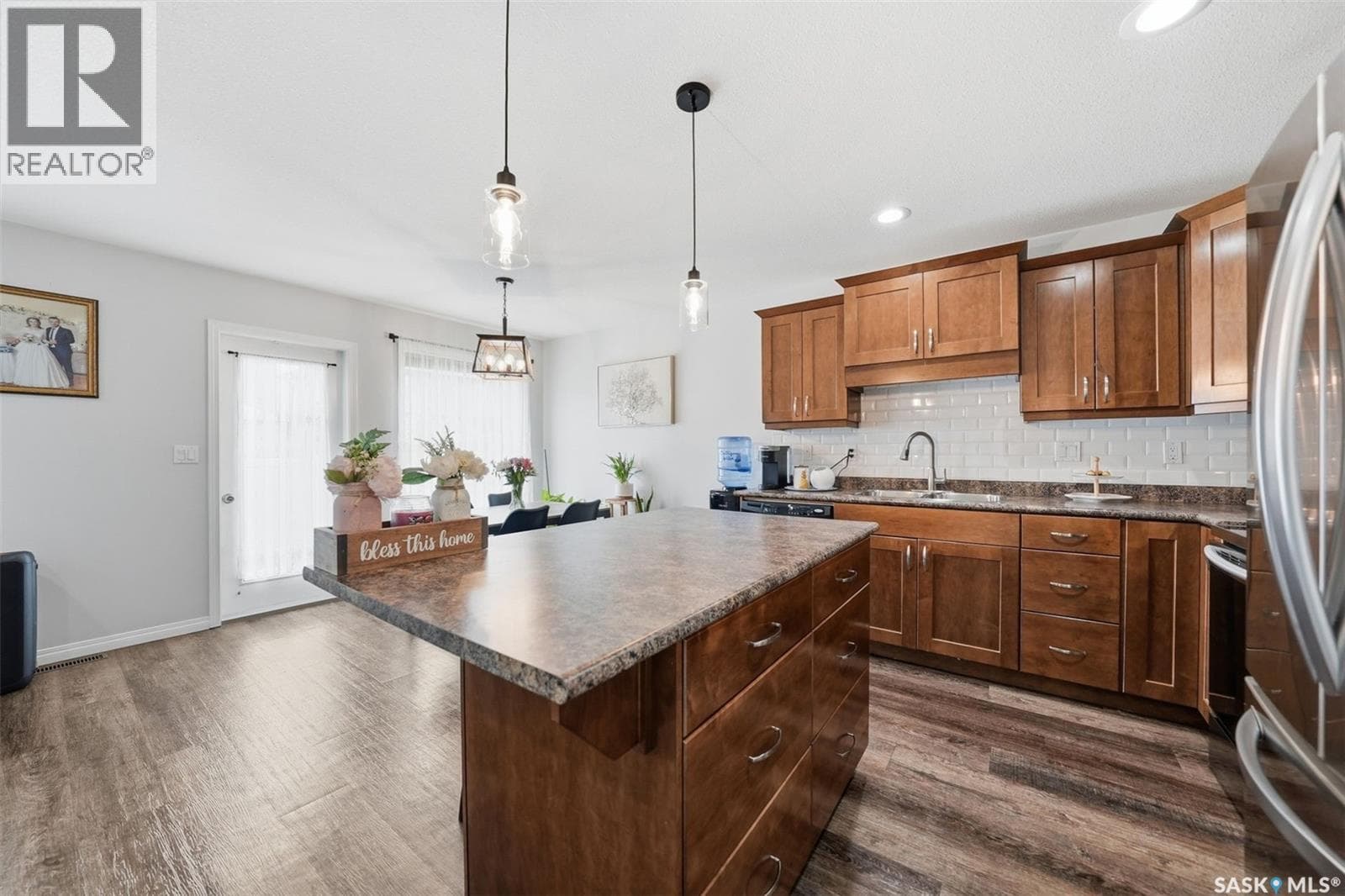 12 547 East Hampton BOULEVARD — photo 5