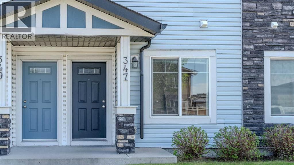 347 Taralake Way NE — photo 2