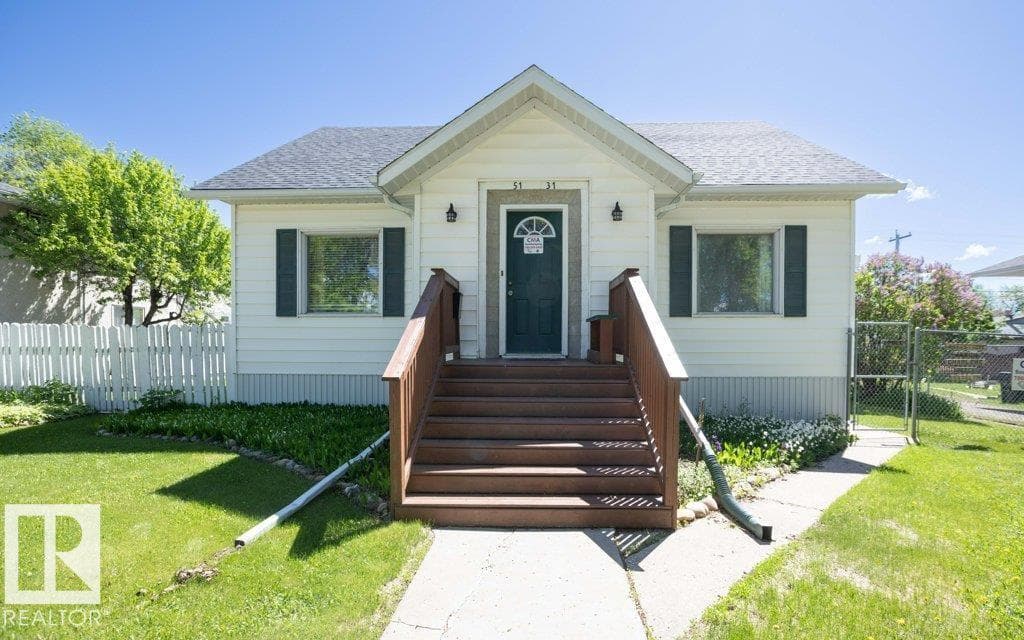 5131 52 ST — photo 3